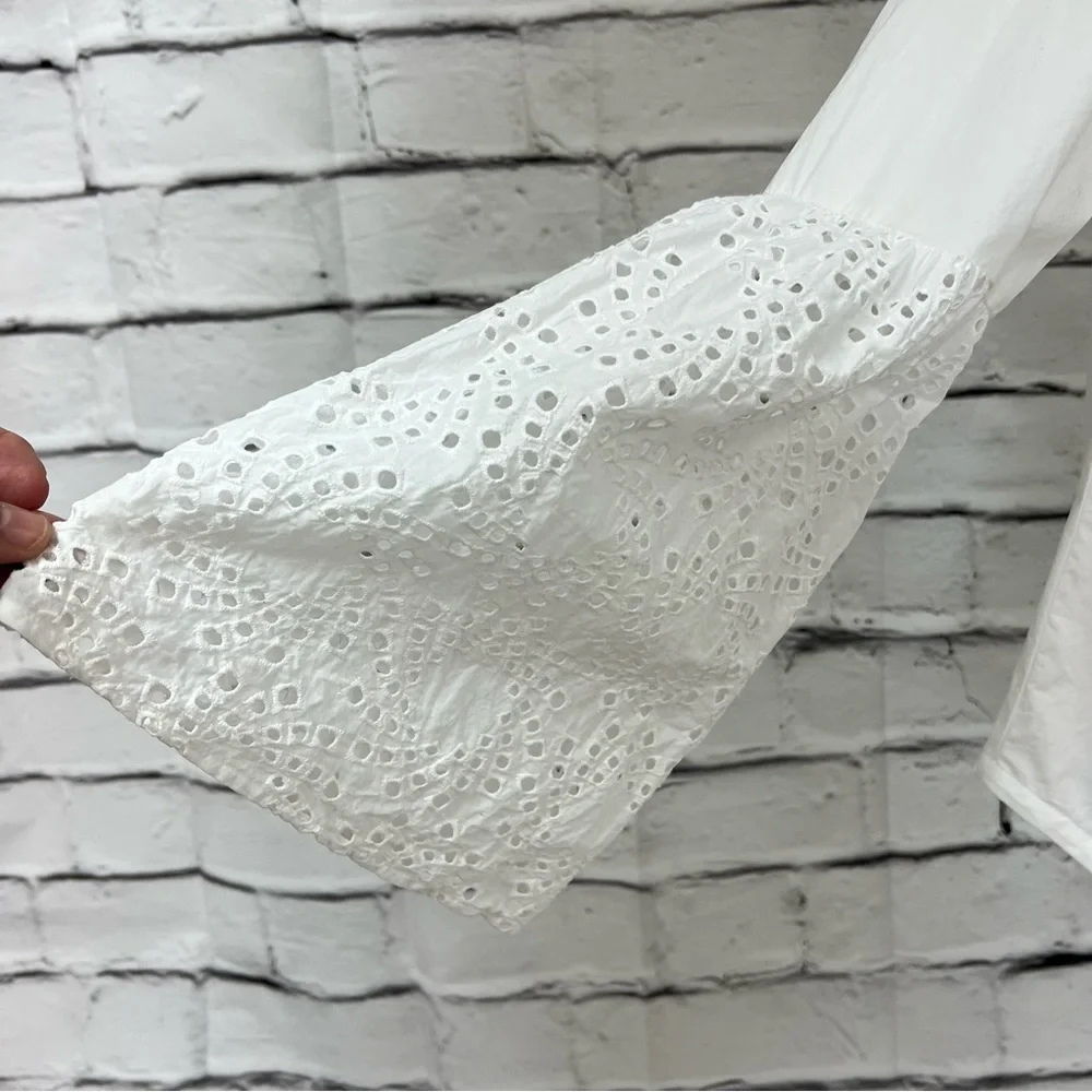 BANANA REPUBLIC Blouse White Eyelet Lace Bell Sleeves size XS - Picture 6 of 10